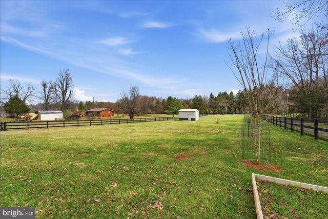 7808 FRYTOWN RD, Warrenton, VA 20187