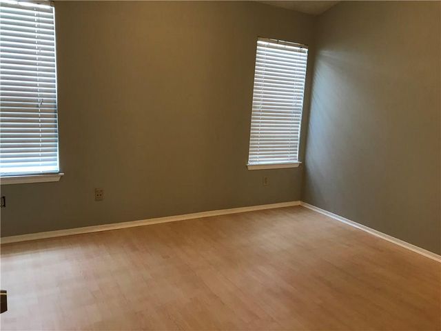 1411 GRACY FARMS LN 16, Austin, TX 78758