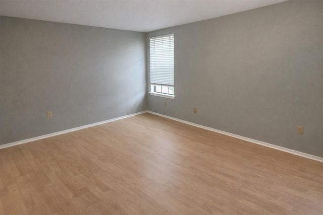 1411 GRACY FARMS LN 16, Austin, TX 78758