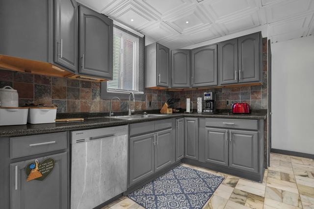 638 Wiltshire Road, Columbus, OH 43204