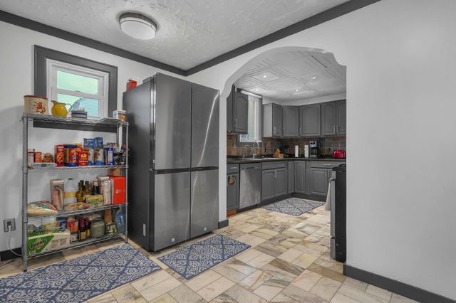 638 Wiltshire Road, Columbus, OH 43204