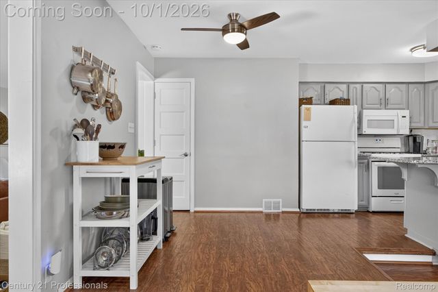 36471 Gardner Street S, Livonia, MI 48152