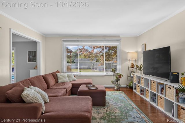 36471 Gardner Street S, Livonia, MI 48152
