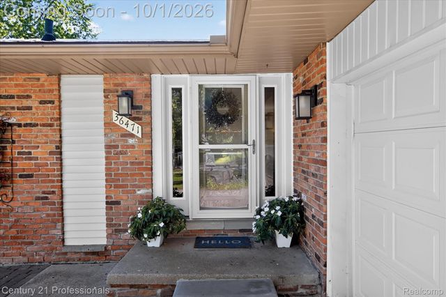 36471 Gardner Street S, Livonia, MI 48152