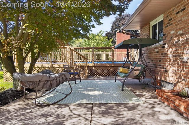 36471 Gardner Street S, Livonia, MI 48152