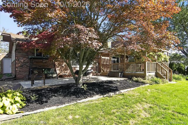 36471 Gardner Street S, Livonia, MI 48152