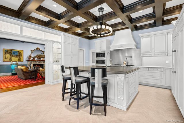 23 Pheasant Drive, Rye, NY 10580