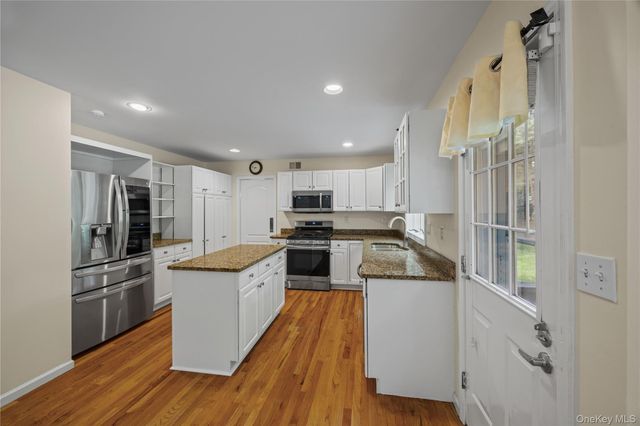 3050 Chen Court, Yorktown Heights, NY 10598