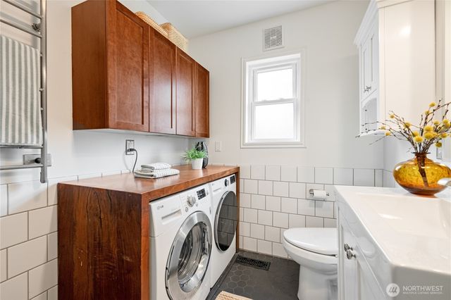 4512 6th Avenue NW, Seattle, WA 98107