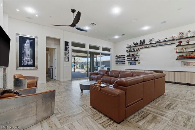 1211 Lake Heights Court, Henderson, NV 89002