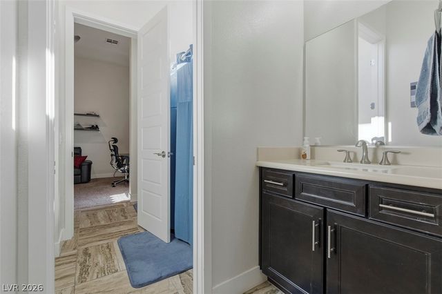 1211 Lake Heights Court, Henderson, NV 89002