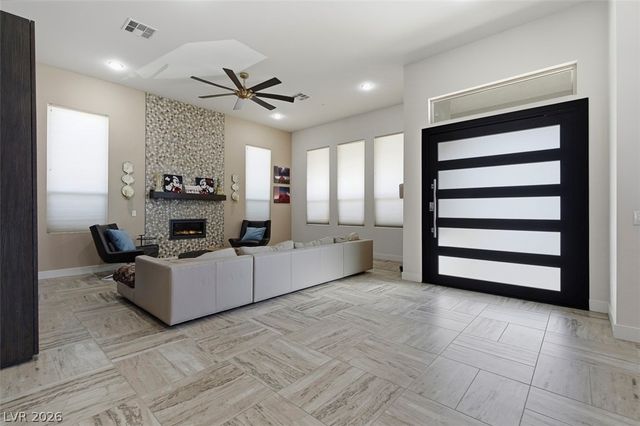 1211 Lake Heights Court, Henderson, NV 89002