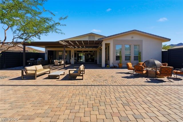 1211 Lake Heights Court, Henderson, NV 89002