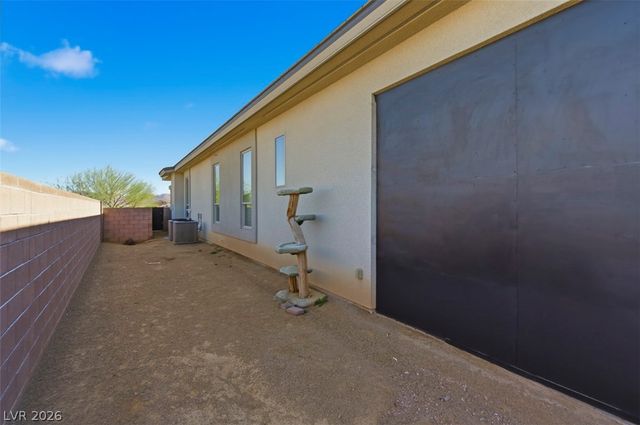 1211 Lake Heights Court, Henderson, NV 89002