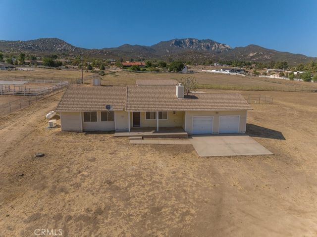 49458 Squaw Peak Court, Aguanga, CA 92536