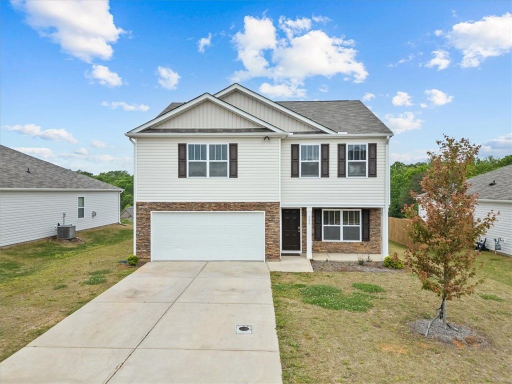 235 Millhone Way, Pendleton, SC 29670