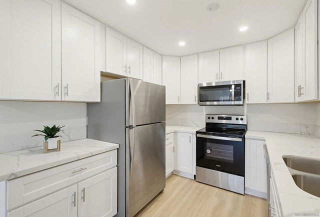 10225 Caminito Cuervo 146, San Diego, CA 92108