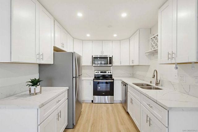 10225 Caminito Cuervo 146, San Diego, CA 92108