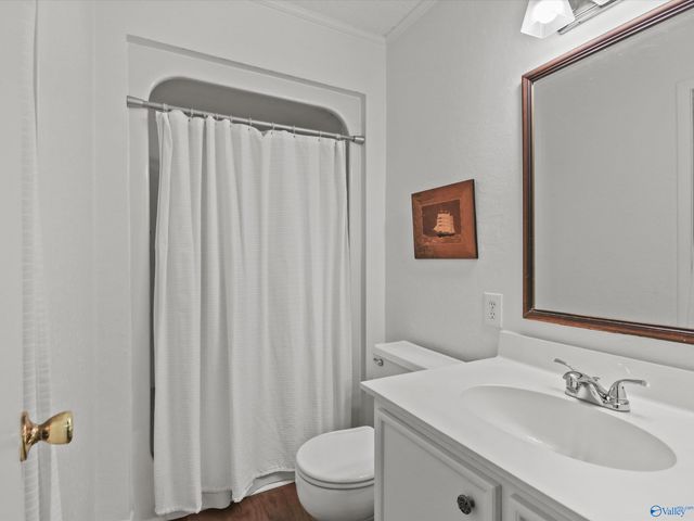 7663 County Road 92, Rogersville, AL 35652