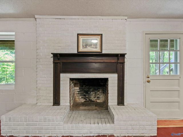 7663 County Road 92, Rogersville, AL 35652