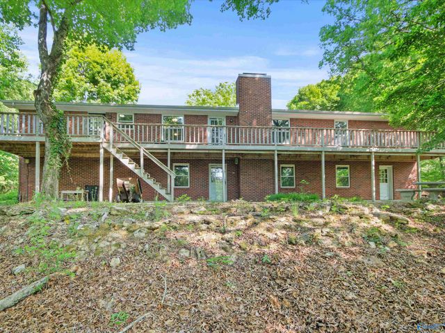 7663 County Road 92, Rogersville, AL 35652