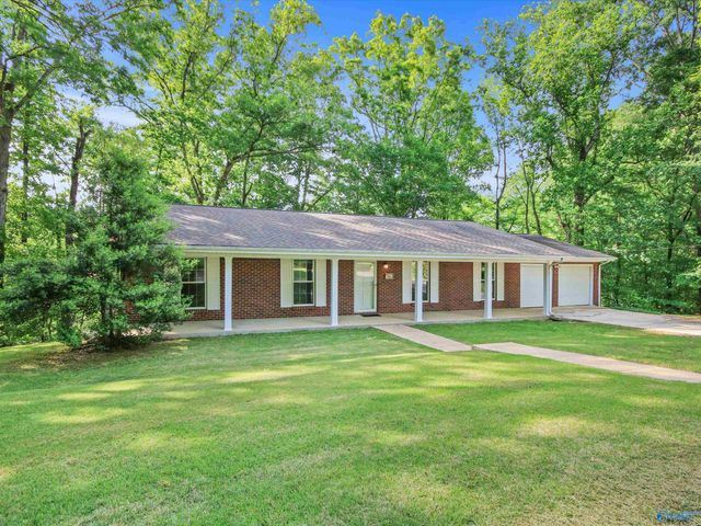7663 County Road 92, Rogersville, AL 35652