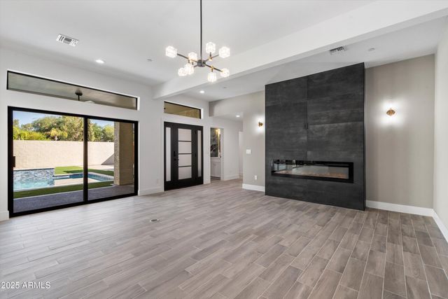 7225 E Harmont Drive, Scottsdale, AZ 85258