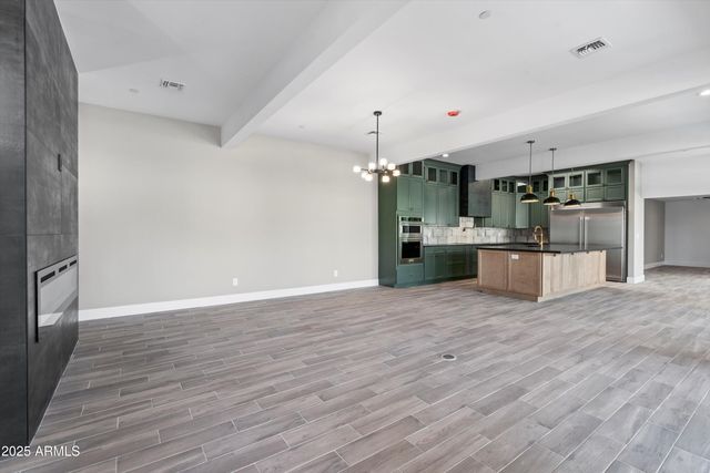 7225 E Harmont Drive, Scottsdale, AZ 85258