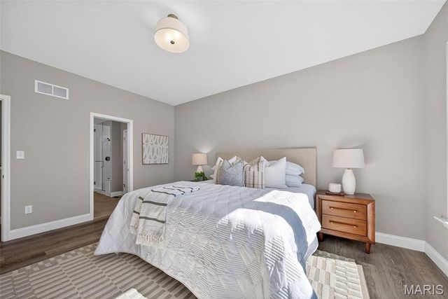 1 TBB Whitehall Pointe @ Brightleaf Manor Villas, Wildwood, MO 63038