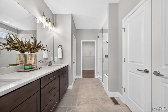 1 TBB Whitehall Pointe @ Brightleaf Manor Villas, Wildwood, MO 63038