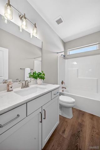 1 TBB Whitehall Pointe @ Brightleaf Manor Villas, Wildwood, MO 63038
