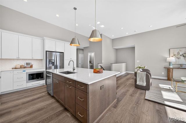 1 TBB Whitehall Pointe @ Brightleaf Manor Villas, Wildwood, MO 63038