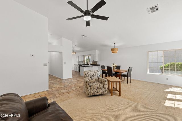 7021 W MCRAE Way, Glendale, AZ 85308