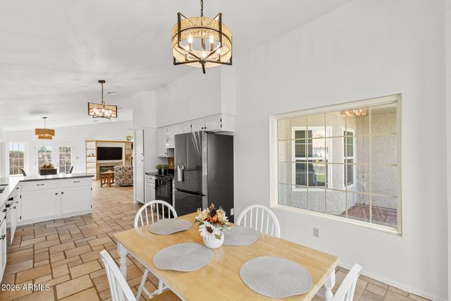 7021 W MCRAE Way, Glendale, AZ 85308
