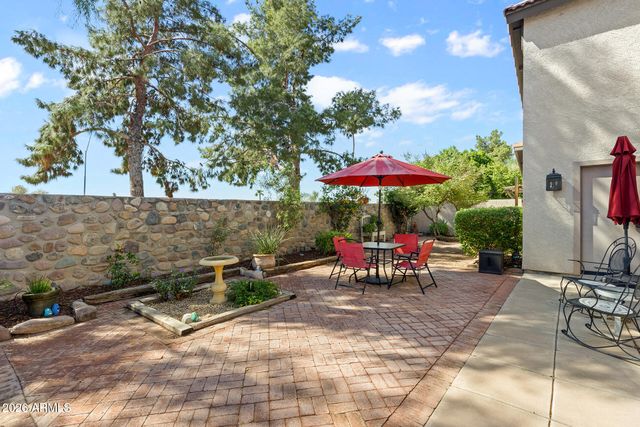 7021 W MCRAE Way, Glendale, AZ 85308