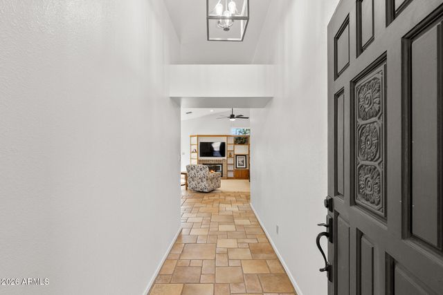7021 W MCRAE Way, Glendale, AZ 85308