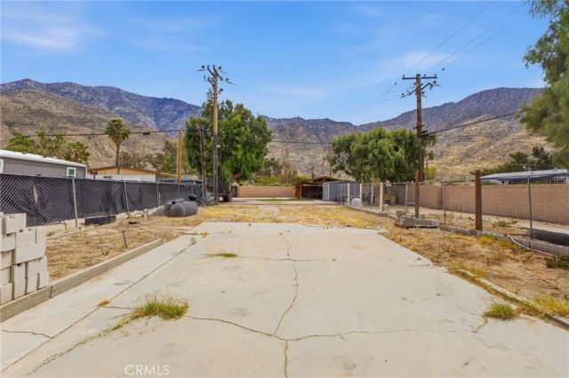 52010 Maxine, Cabazon, CA 92230