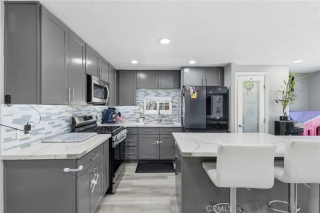 52010 Maxine, Cabazon, CA 92230