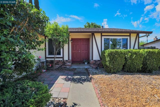 2120 Sugartree Drive, Pittsburg, CA 94565