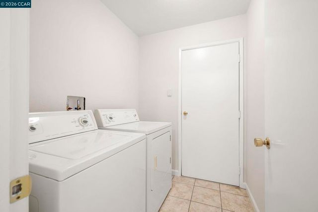 2120 Sugartree Drive, Pittsburg, CA 94565