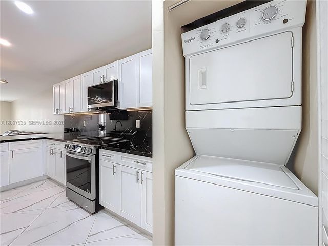 3100 NE 48th St 507, Fort Lauderdale, FL 33308