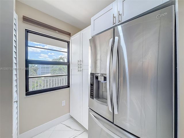 3100 NE 48th St 507, Fort Lauderdale, FL 33308