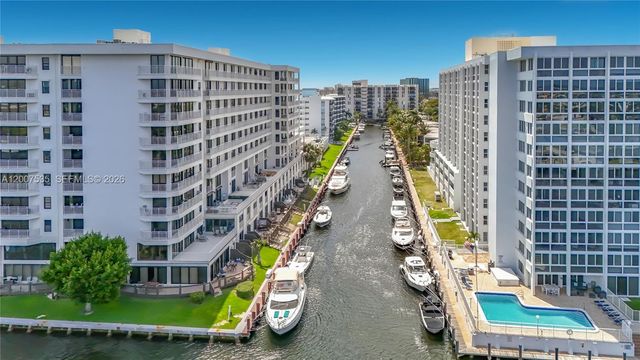3100 NE 48th St 507, Fort Lauderdale, FL 33308