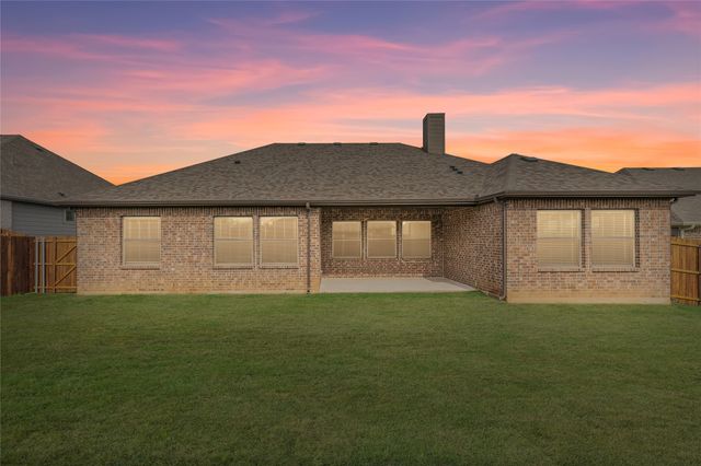 232 Gardenia Drive, Azle, TX 76020