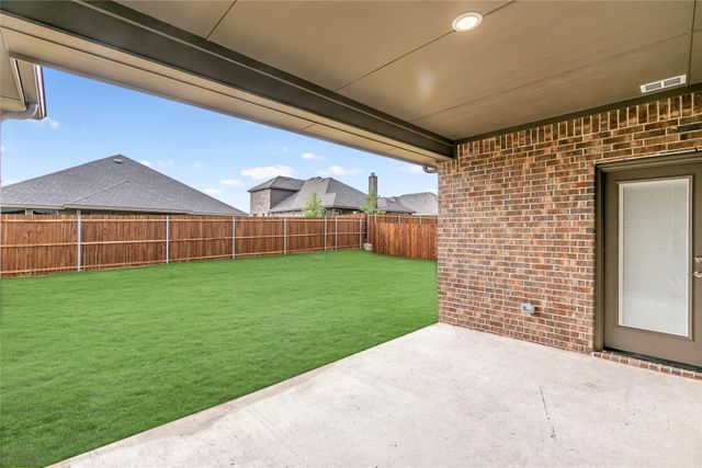 232 Gardenia Drive, Azle, TX 76020