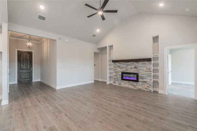 232 Gardenia Drive, Azle, TX 76020