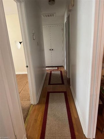 3104 Woodview Drive, High Point, NC 27265