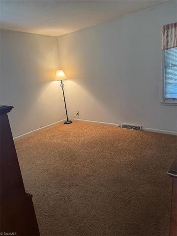 3104 Woodview Drive, High Point, NC 27265