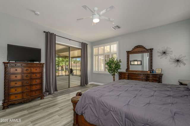 17790 W SAMMY Way, Surprise, AZ 85374