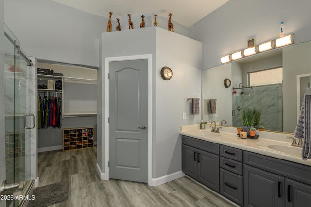 17790 W SAMMY Way, Surprise, AZ 85374